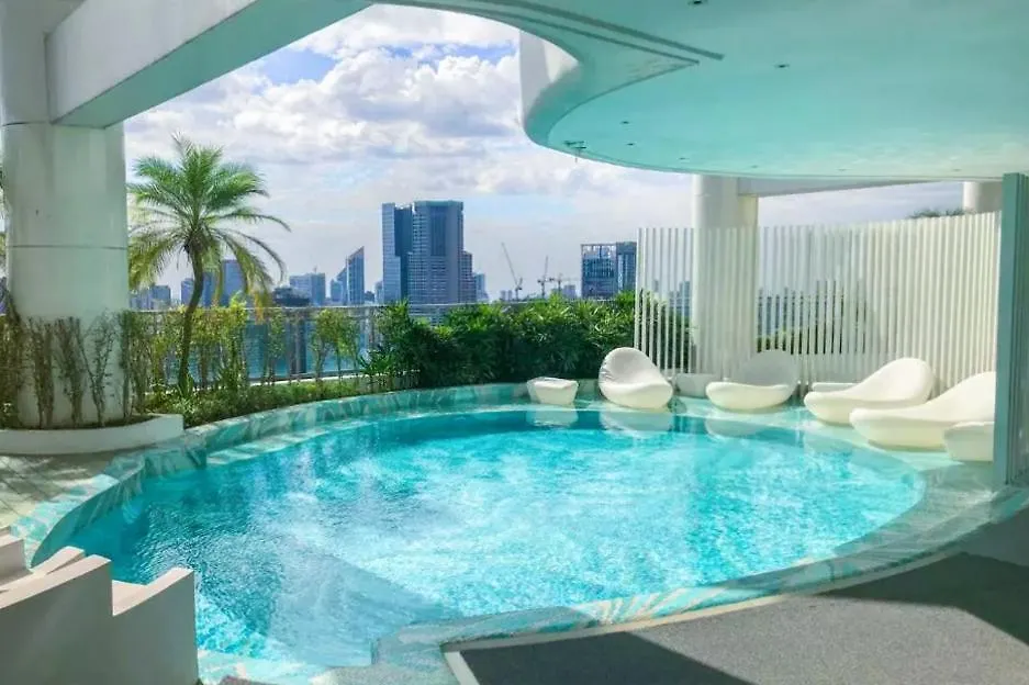 Queen Suite With City View At Acqua Private Residences Mandaluyong Aparthotel